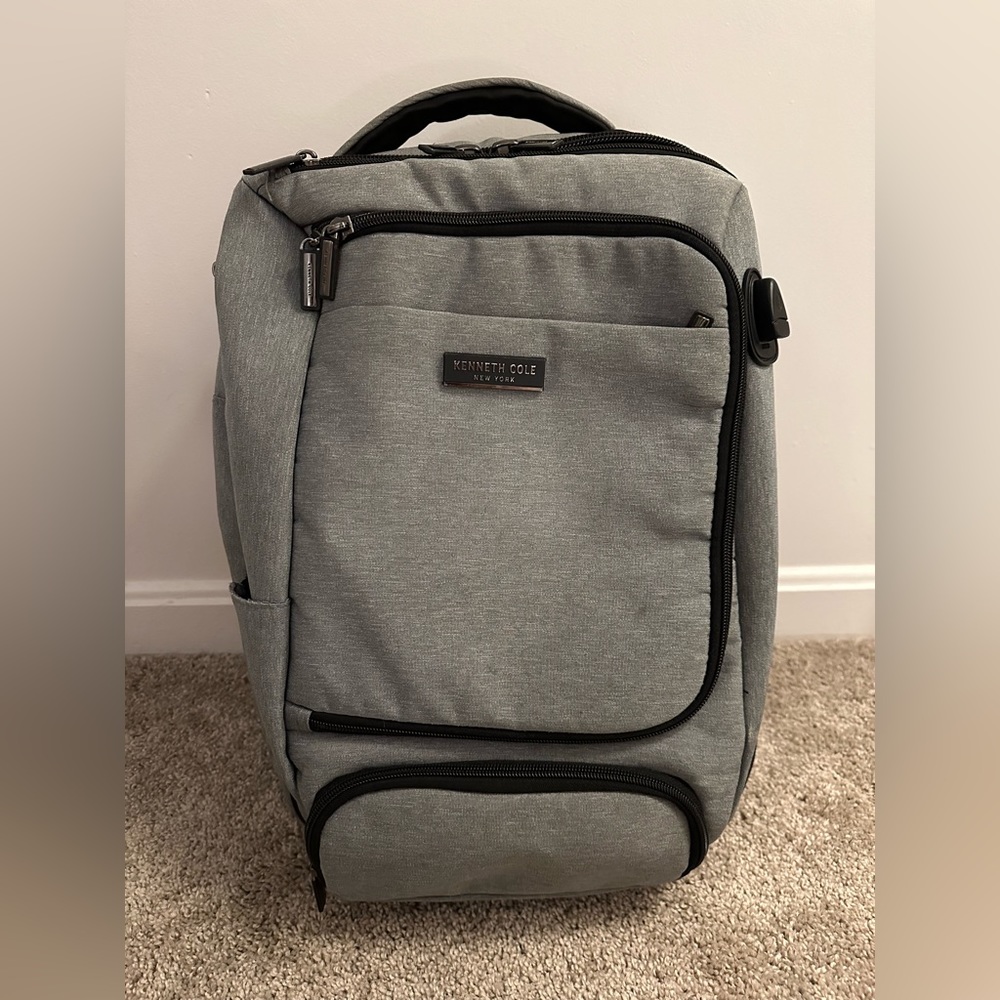 Kenneth Cole New York 17” laptop backpack